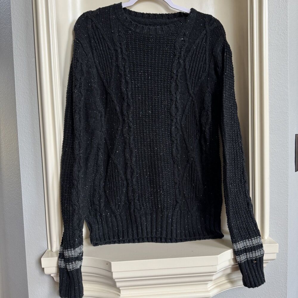 American Eagle Men's Black Cable Knit Crew Neck Sweater Size Medium
